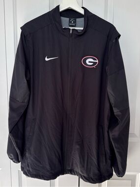 Nike UGA Georgia Bulldogs Team Issued Dri Fit Windbreaker Logo Zip Closure Large
